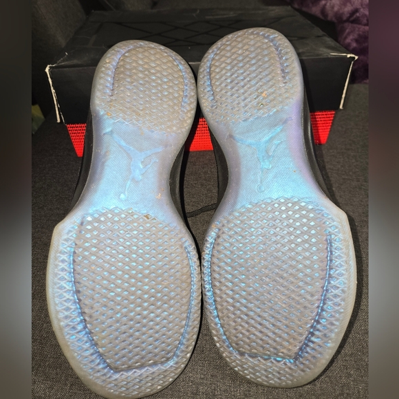 Air Jordan XXX1 Shoes with Box - Mens Size 8.5 - Black & Metallic Silver - Picture 9 of 12